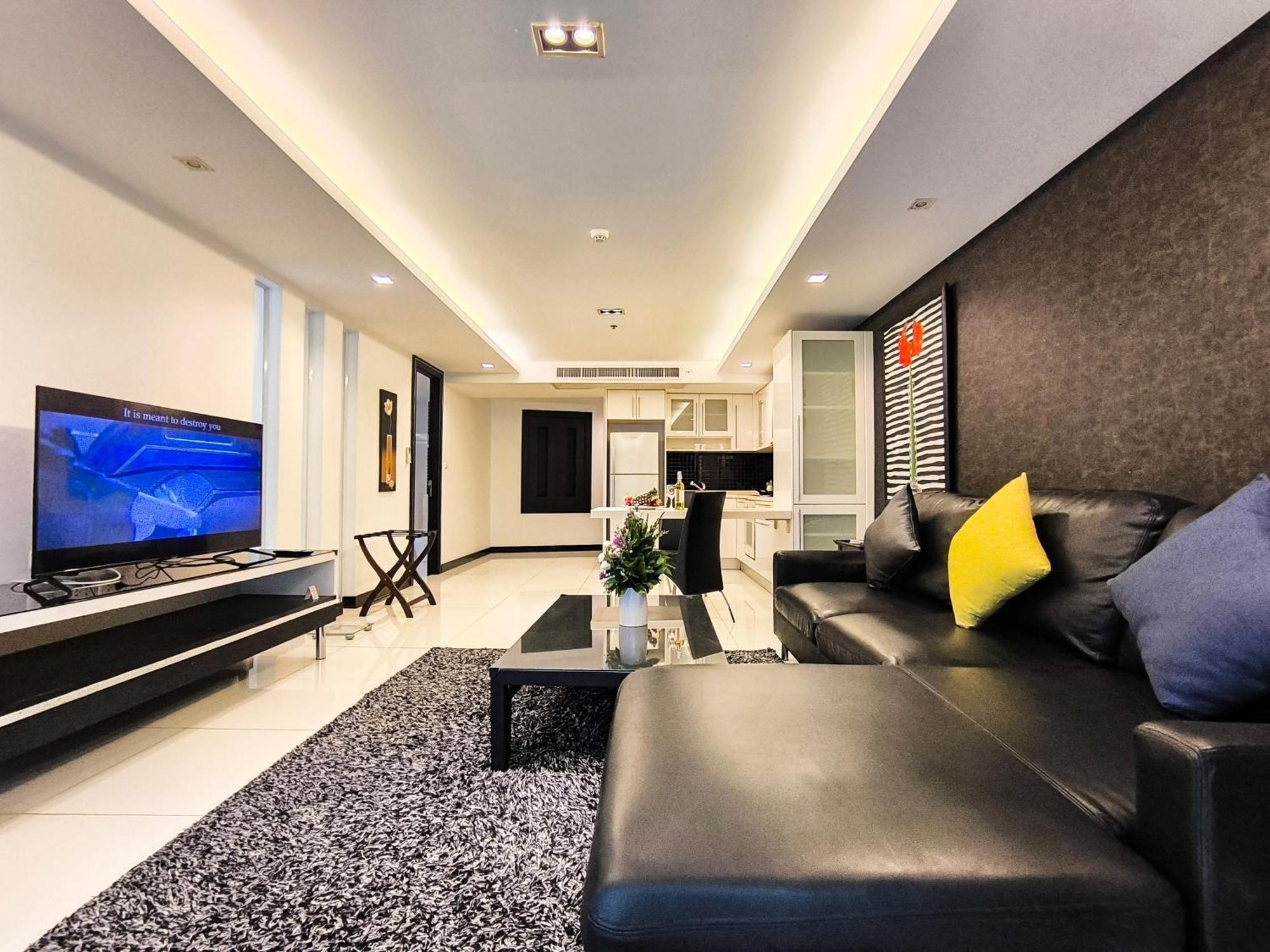 Nova Suites Pattaya By Compass Hospitality Exterior foto